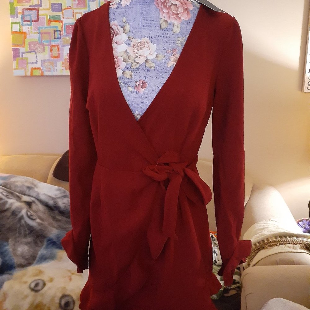 SALE!!! Brand New Dress-S